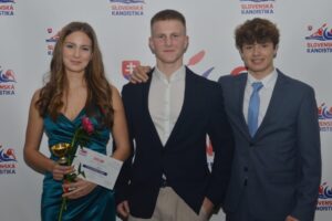 332003612_1265127190763941_5932325933519144582_n